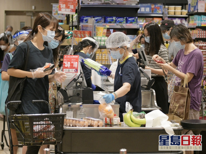 今年7月超市貨品銷貨價值比去年上升逾2成。資料圖片