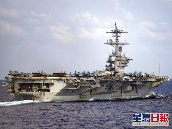 「罗斯福号」官兵结束隔离检疫,将陆续返回舰上当值。AP资料图片