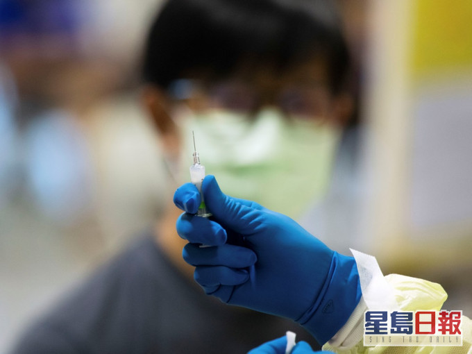 台中一名男子接種高端疫苗後死亡。路透社資料圖片