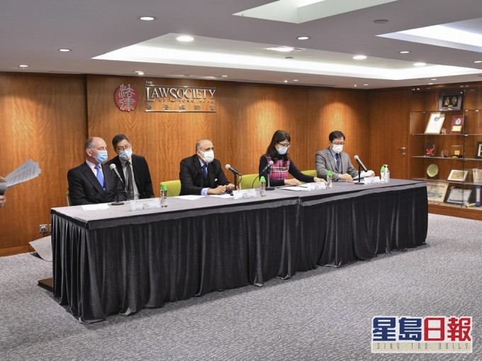 香港律師會介入接管涉違規的黃馮律師行。資料圖片