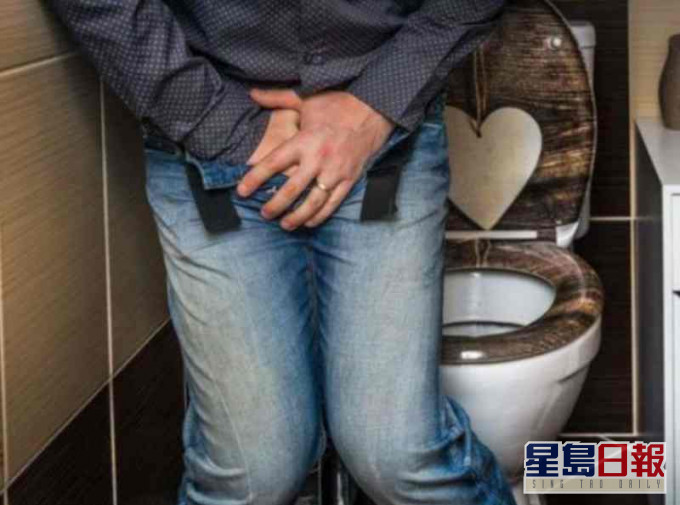 男子起床后无法小便崩溃大叫。配图与本文无关