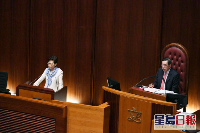 林郑月娥今早出席行政长官答问大会。