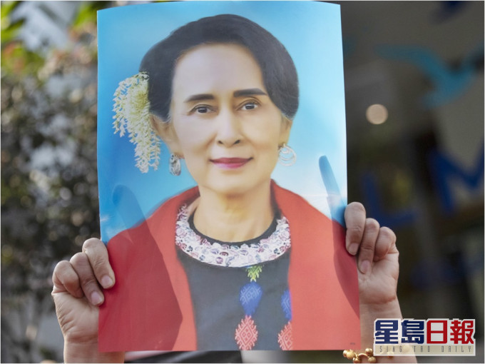 昂山素姬領導的政黨促請軍方釋放所有被捕人士。AP資料圖片