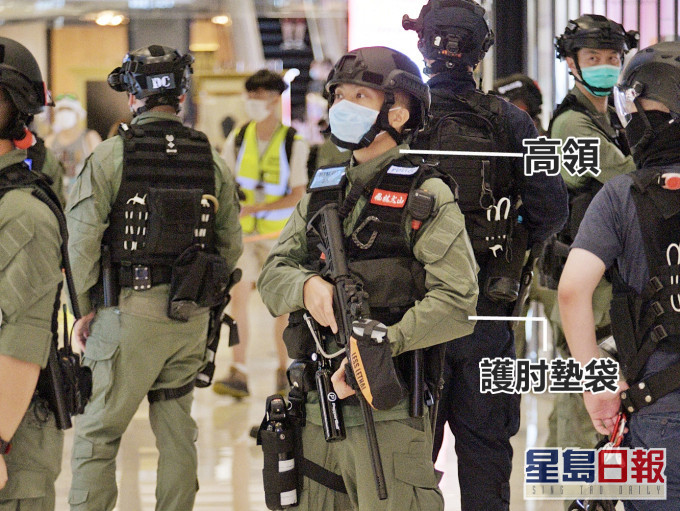 今日元朗遊行中,有警員穿上新設計的「蛙服」亮相。