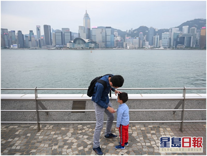 天文台表示,东北季候风正影响广东沿岸。资料图片