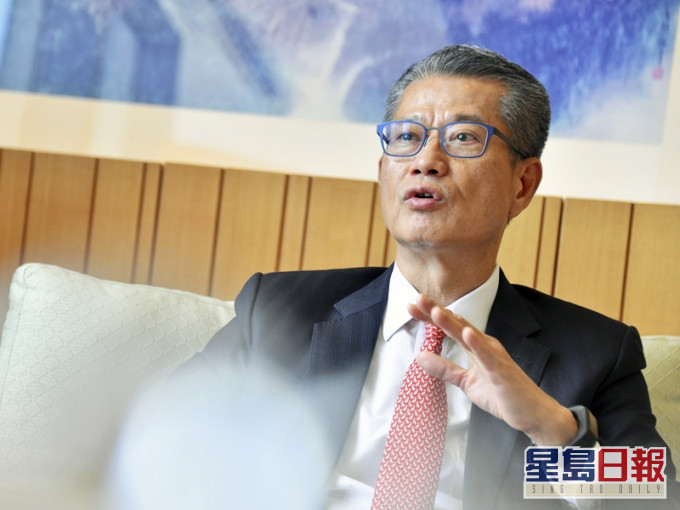 陳茂波有信心今年香港經濟可以增長3.5%至5.5%。資料圖片