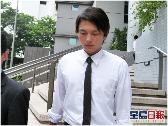 楊明2007時就破壞便利店物品上庭。資料圖片