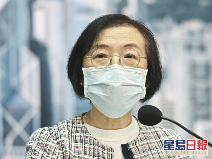 陳肇始強調政府沒有迫大家接種疫苗。 資料圖片