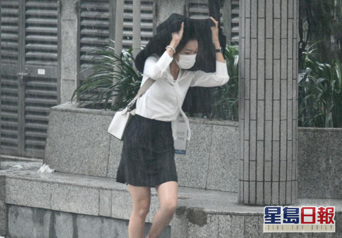 天文台预测,周末至下周初持续有雨。