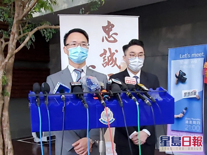 陳志昌(左)指身為中大校友,對事件感到難過。