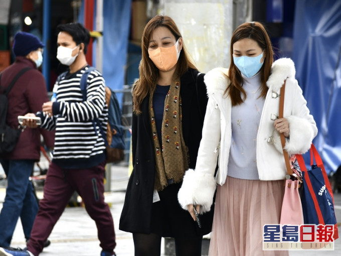 本港今早市區氣溫下降至14度左右,新界再低一兩度。資料圖片