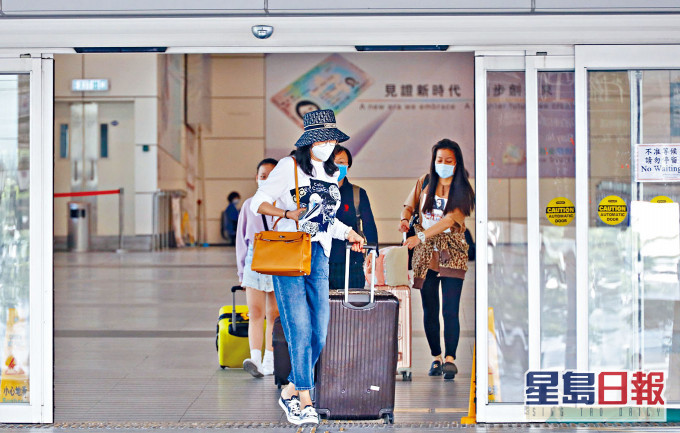 「來港易」今日凌晨起接受網上預約。