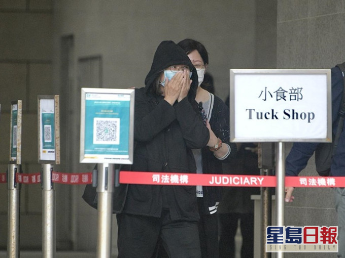死者母親江月梅在庭上作供時仍難掩傷心。