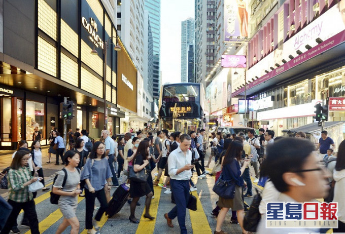 調查指,71%受訪者預計花紅會與上年相約或減少。 資料圖片