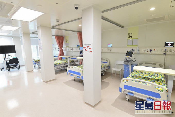病人轉送北大嶼山醫院香港感染控制中心。資料圖片