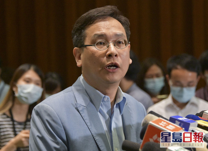 葉建源指,學校一直有輔導被捕學生。 資料圖片