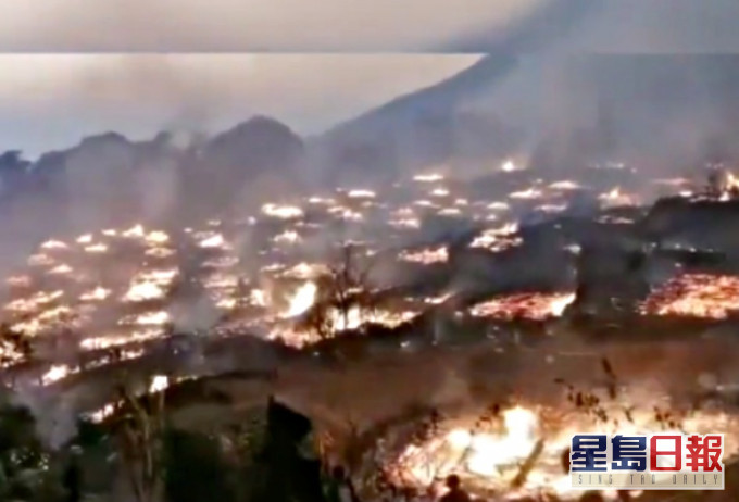雲南翁丁村發生火災。網圖