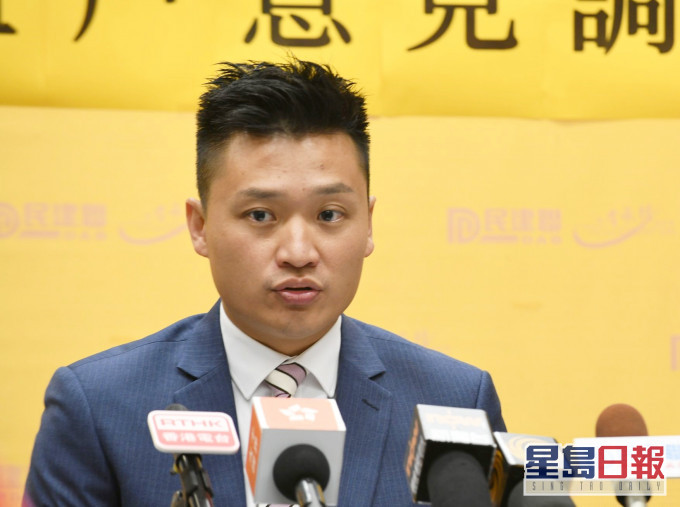 鄭泳舜指,小組應研究「如何推行」劏房租管。資料圖片