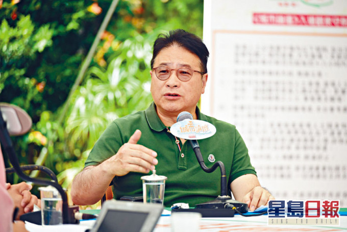 民主黨創黨成員李華明形容自己是黨內異見分子,並承認有意退黨。