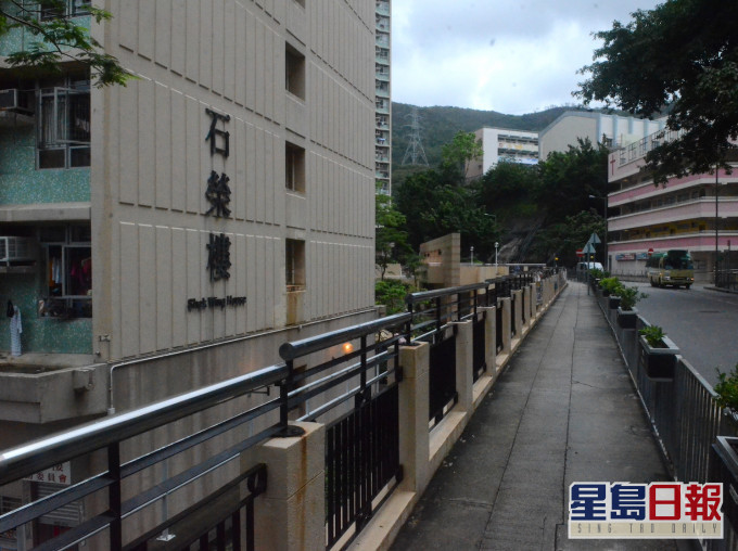 石籬二邨石榮樓。資料圖片