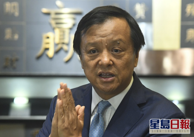 李小加認為香港作為一個小城市,扛起不少公司,應為此感到自豪。資料圖片