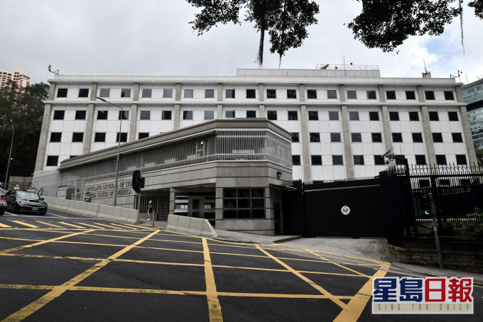 前「學生動源」4名成員到美國領事館尋求庇護被拒入內。資料圖片