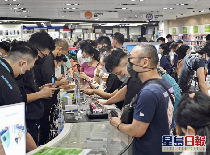 消委會籲市民保持冷靜理性消費。資料圖片
