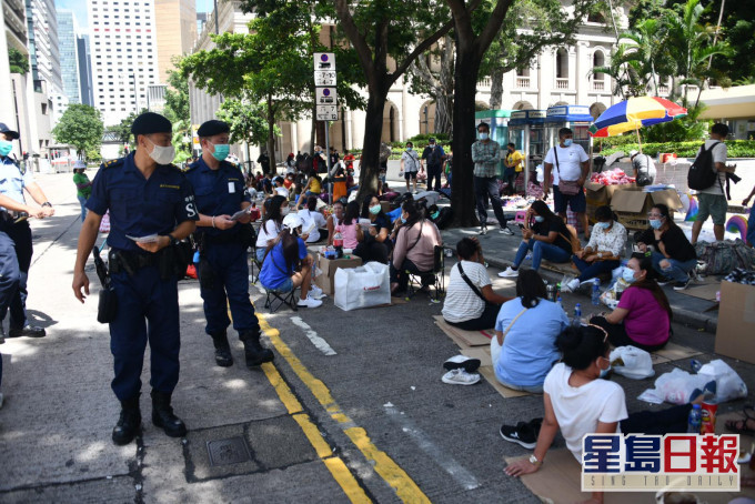 估計有數以百計菲傭未能如期來港。資料圖片