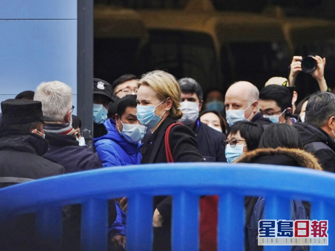 世衛專家組早前到武漢進行病毒溯源工作。AP圖片