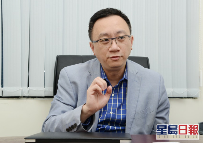 方保侨指储值卡实名制谘询仅一个月,执行上很多问题仍有待论。资料图片
