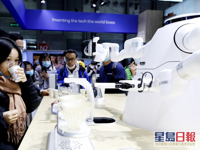 美國計劃在半導體、人工智能和其他先進領域,阻止中國獲得技術。新華社圖片