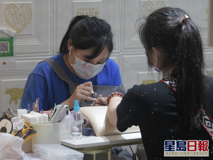 每間合資格的美容院或按摩院會按員工人數獲得3萬至10萬不等的資助。資料圖片