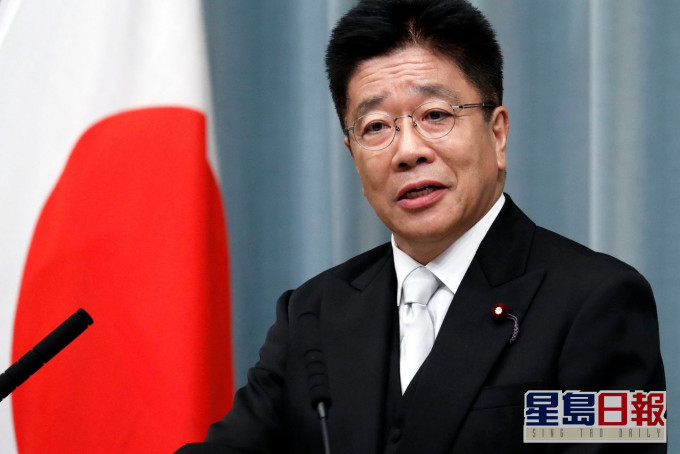 厚生勞動大臣加藤勝信。網圖
