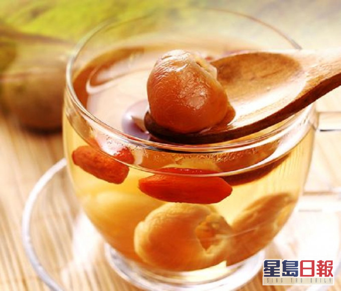 桂圆茶有助驱寒。网上图片
