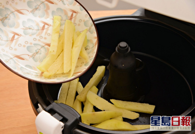消委會測試發現氣炸鍋炸薯條表現參差(示意圖)。資料圖片