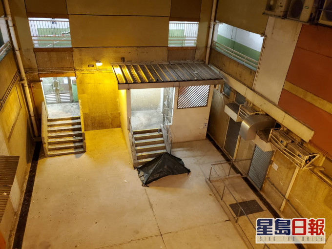 29岁财困女上水堕楼亡。