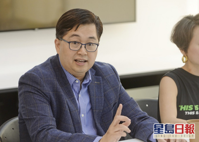陳思源表示今年數碼港線上招聘博覽有提供逾1,300個職位空缺,比去年增加6成。資料圖片
