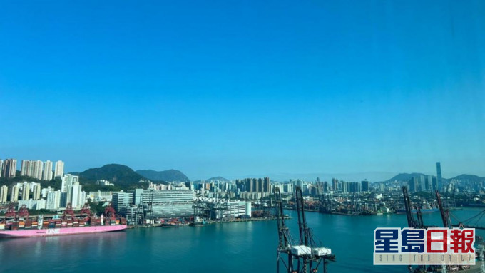 極高層向東南單位,外望藍巴勒海峽。