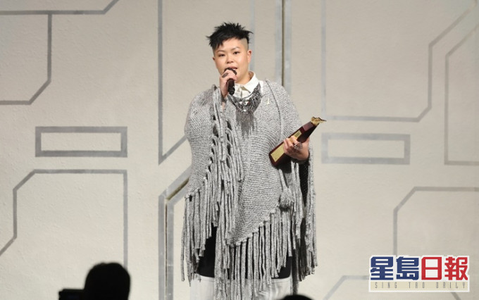 林二汶貼文感謝,網民提她曾承諾得獎就籌備紅館個唱。