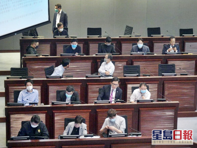 多名民主派議員提出的議案全遭否決。