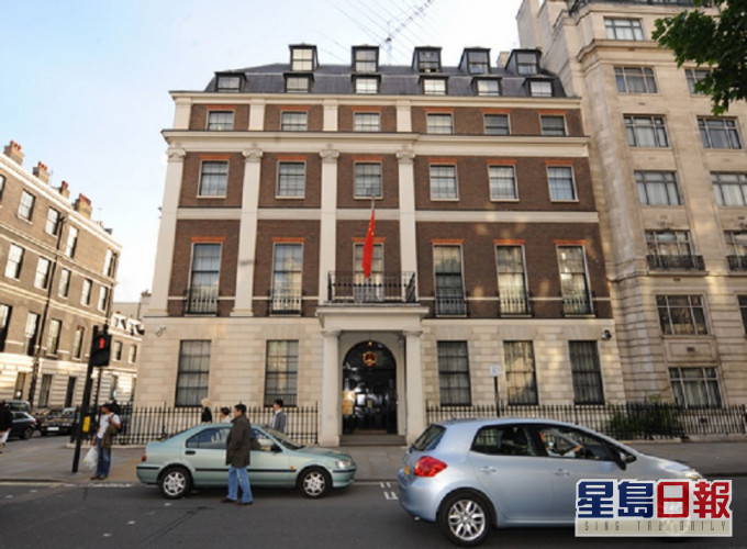 中國駐英使館反駁外國干涉。網上圖片