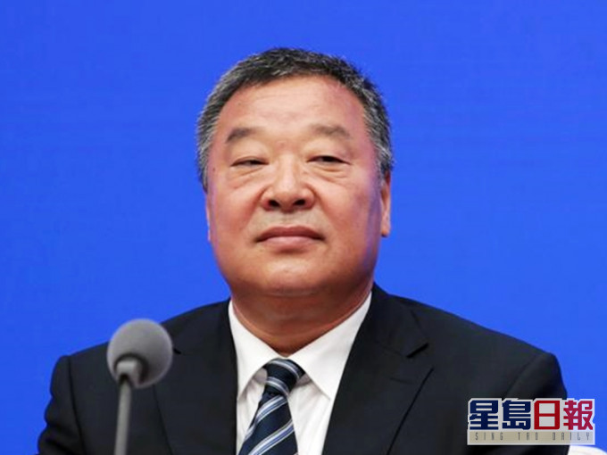 联合专家组中方组长梁万年引述世卫专家组,认为新冠病毒极不可能通过实验室传人。中国政府网图片