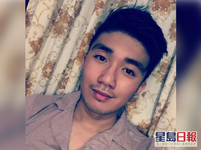 英國一名年僅23的護士約翰因為發燒仍在醫院連續工作12小時,返家後不久便死在家中。(網圖)