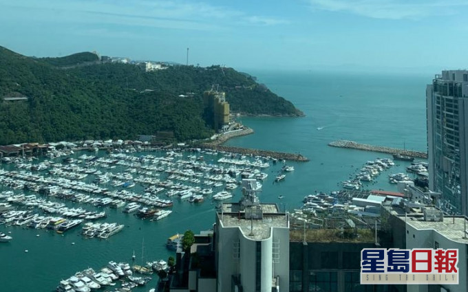 單位向東南,可飽覽深灣遊艇會全海景。