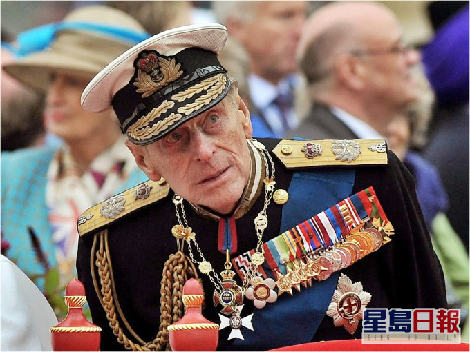 白金漢宮指，99歲菲臘親王的心臟手術成功。AP資料圖片