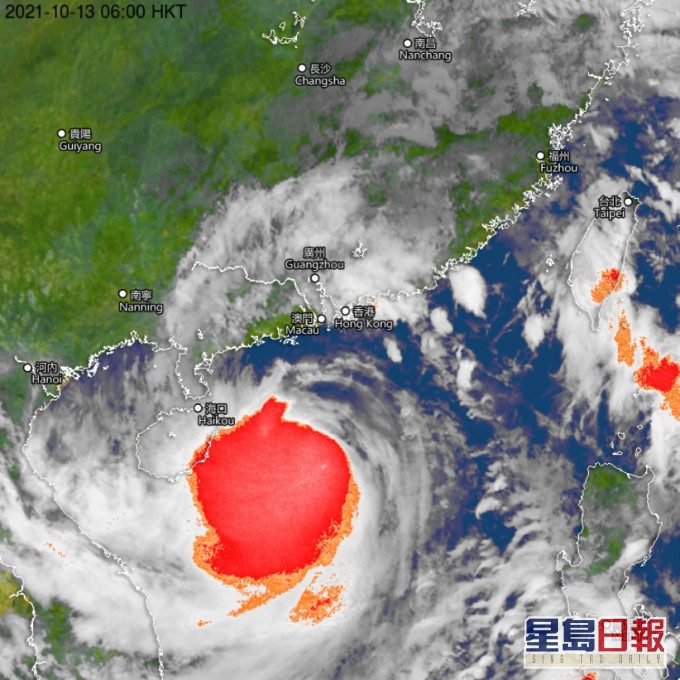 10月13日上午6時的日本氣象廳向日葵8號衛星圖像,顯示圓規的強對流(紅色部分)旺盛。天文台