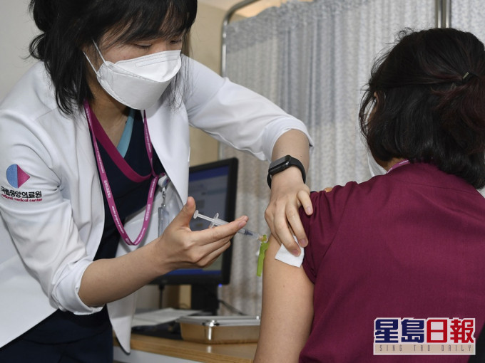 南韩的疫苗接种计划已开展3日。AP图片