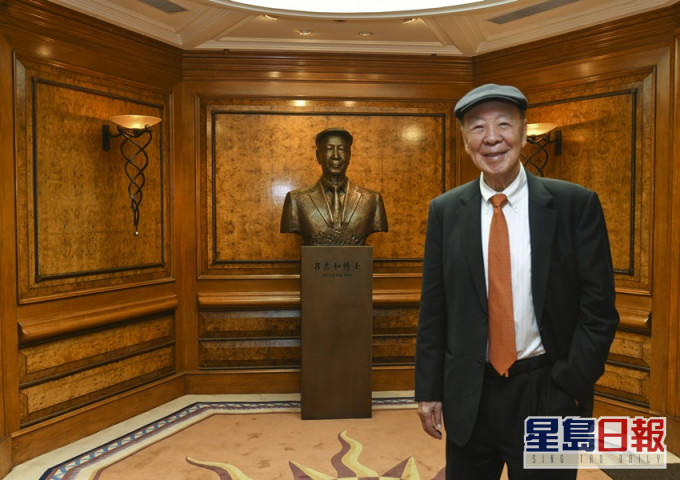 吕志和认为香港是福地,对未来充满信心。