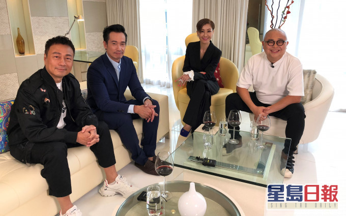 陈豪和黎耀祥接受Bob和伍姑娘主持的《Tiger's Talk》访问。