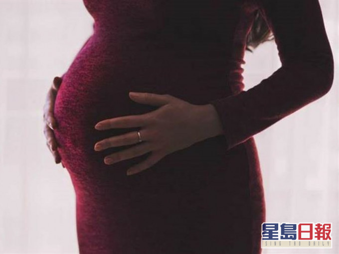 男子为继后香灯,竟要妻子向邻居「借精生子」。示意图/网图